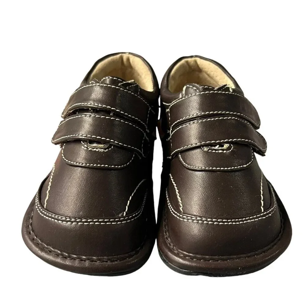 NEW Mooshu Trainers Sz 5 Brown Leather Squeaker Shoes